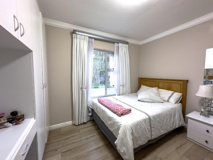 To Let 3 Bedroom Property for Rent in Van Riebeeckshof Western Cape